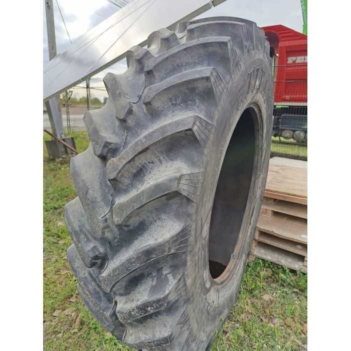 Anvelopa second-hand 480/80r38 18.4r38 Titan cu garantie 460/85r38