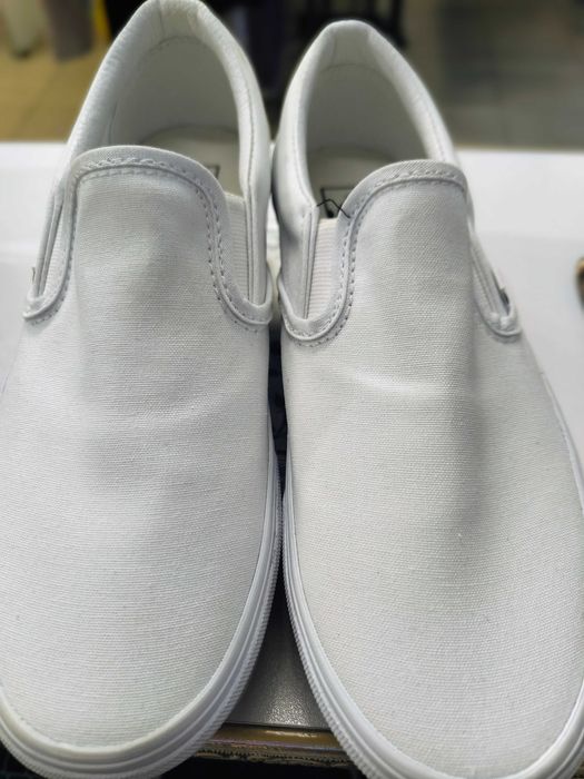 Дамски кецове Vans