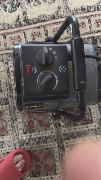 Aerotermă electrică portabilă