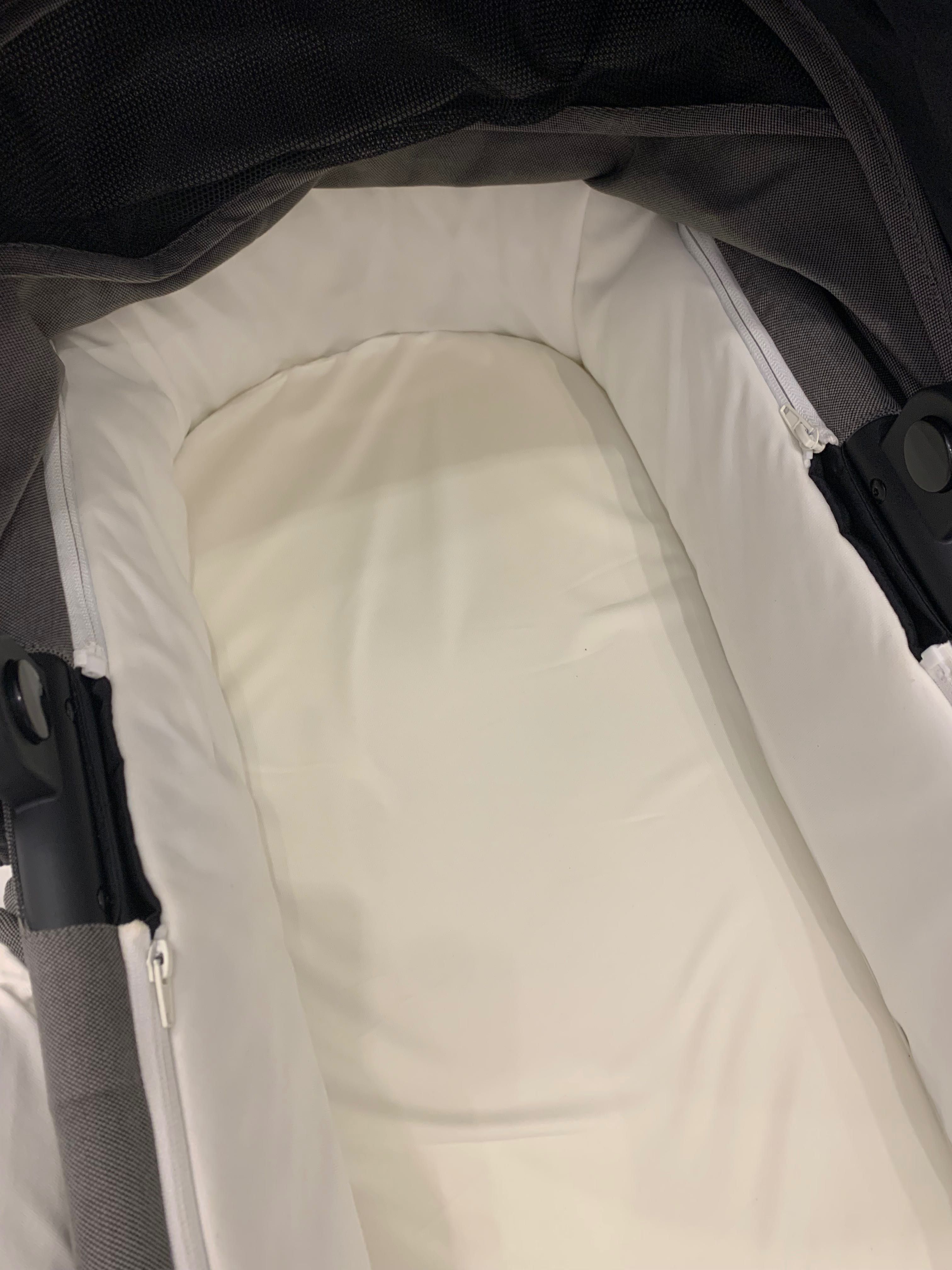 Cybex кош за новородено Soho grey