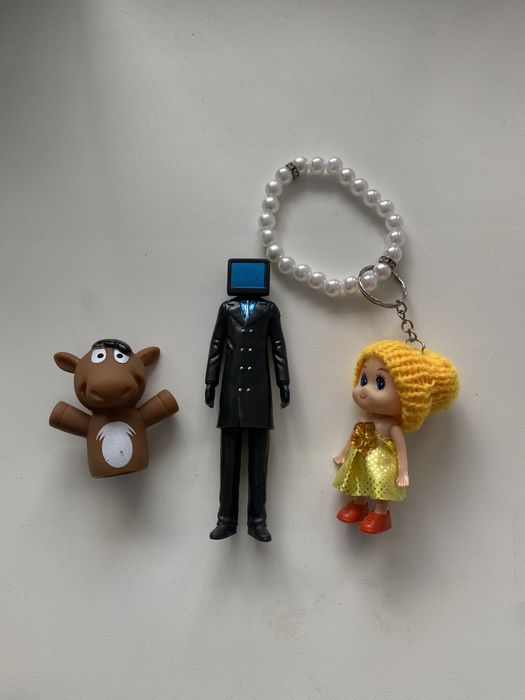 Продам игрушки с доставкой