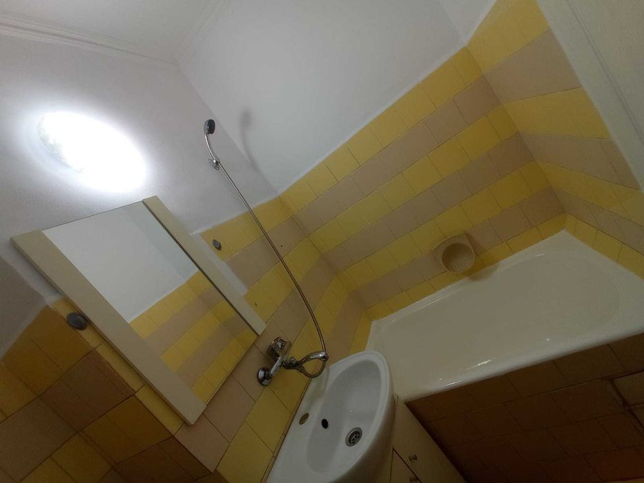 Inchiriez apartament 2 camere