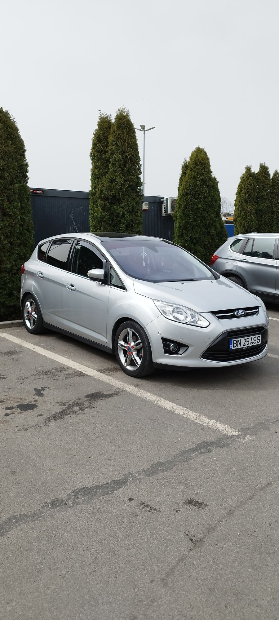 ** Ford C-MAX an 2013