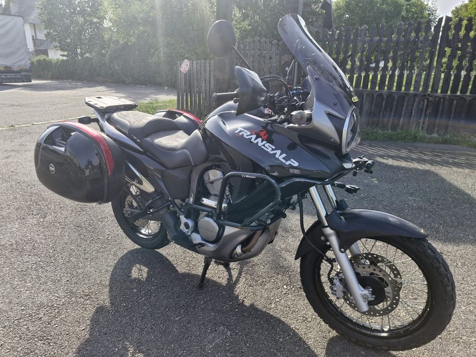 Motocicleta Honda Transalp