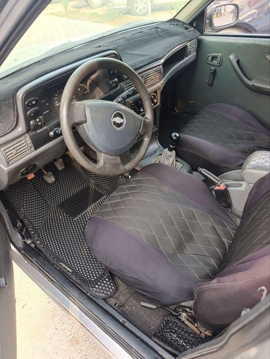 Сотилди нексия 1 тез ва арзон