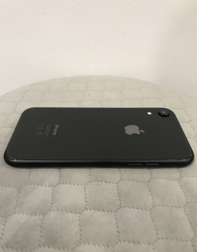 iPhone XR impecabil  Liber Retea