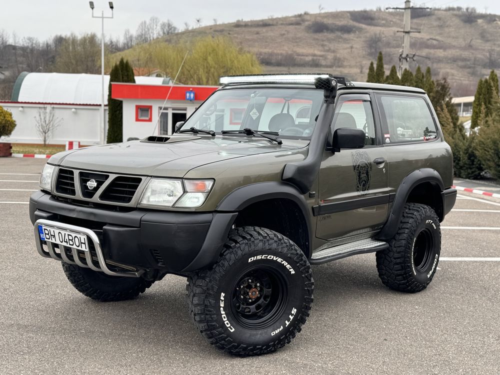 Nissan Patrol y61