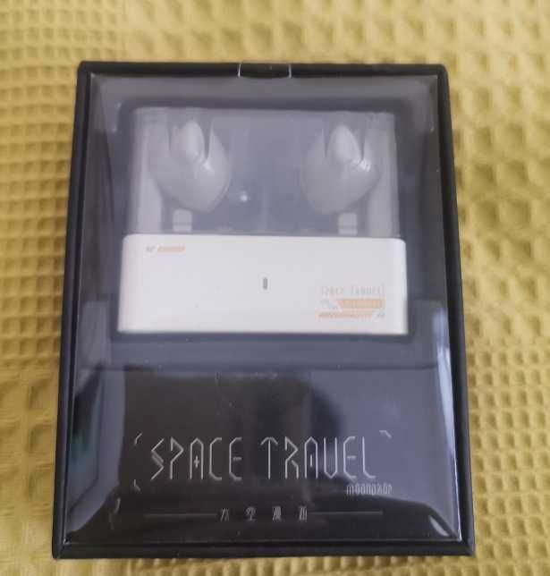 продам беспроводные наушники Moondrop Space Travel