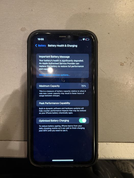 Apple Iphone 11.
