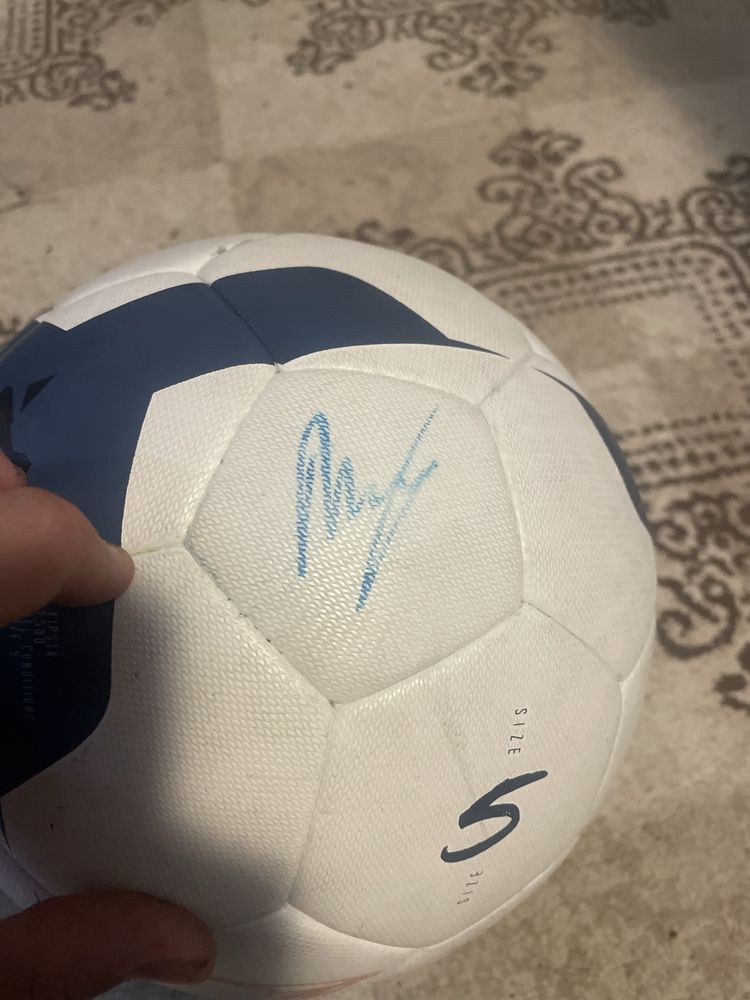 Vând minege semnata de jucatori fc Botosani