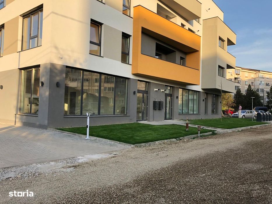 Spațiu Comercial str. Păunului zona Decebal Prima Shops