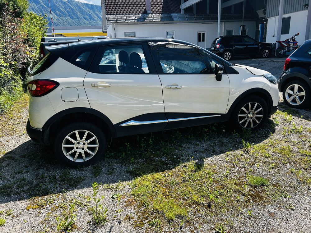 Renault Caprtur 900