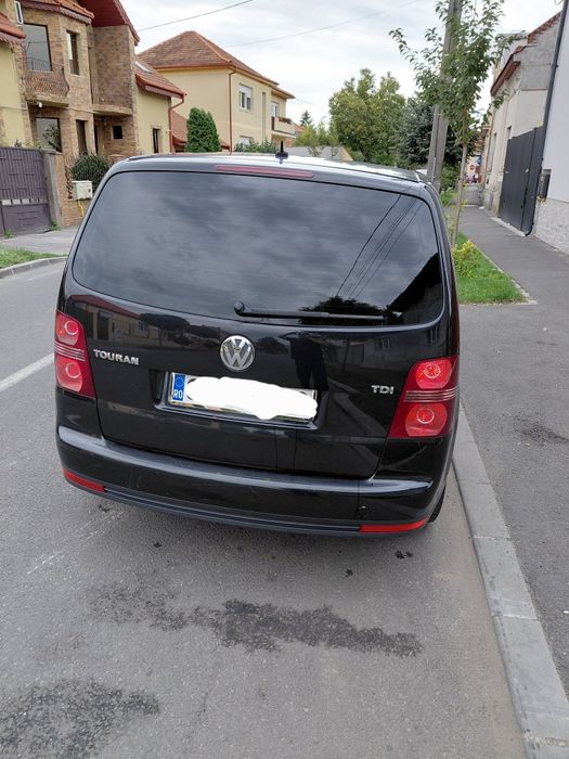 Vând Wolsvagen touran