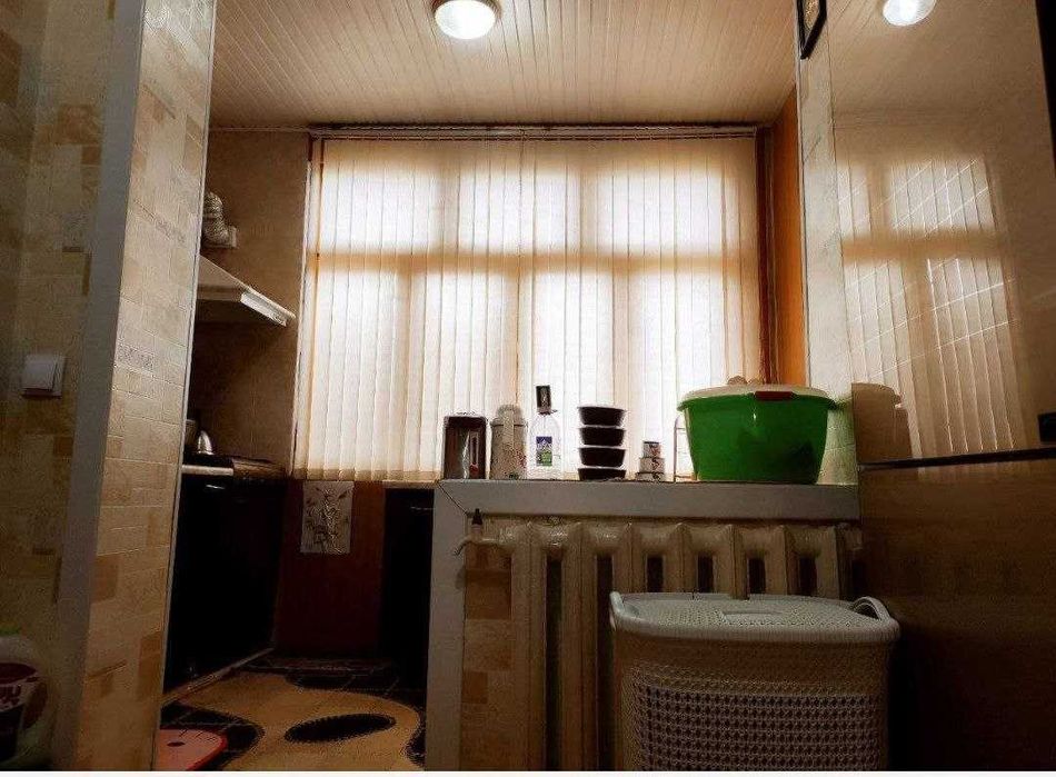 Продаётся 2/5/5 Юнусабад 18 Общая площадь 57м2, два балкона 2*3м