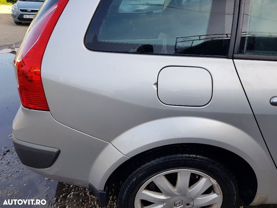 Aripa Dreapta Spate Renault Megane 2 2002 - 2009
