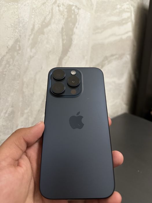 iPhone 15 Pro 90%