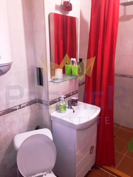 Дава се под наем Двустаен апартамент в Варна, Левски - 55 кв.м за 459 € - Снимка #6