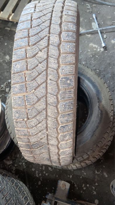 Продам шины в хорошем состояние 185/70/14