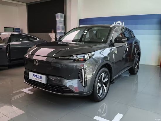 Changan Nevo Q05 gibrid
