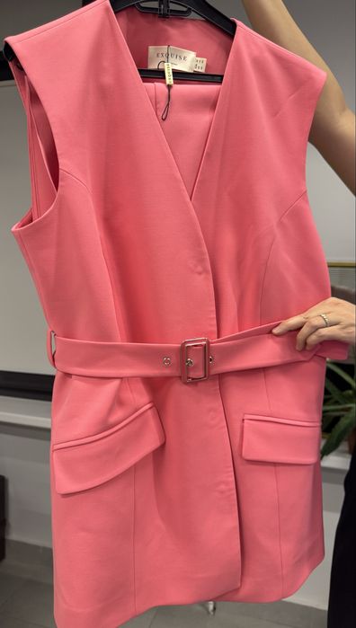 Женский брючной костюм