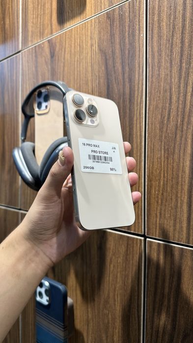 iphone 16 pro max 256gb 98% Naxt va Nasiya savdo