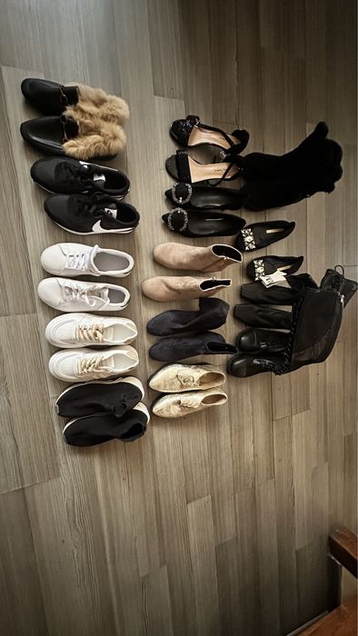 Vand papuci de dama marime 35