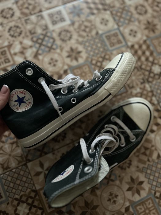 Converse marimea 36,5 negri