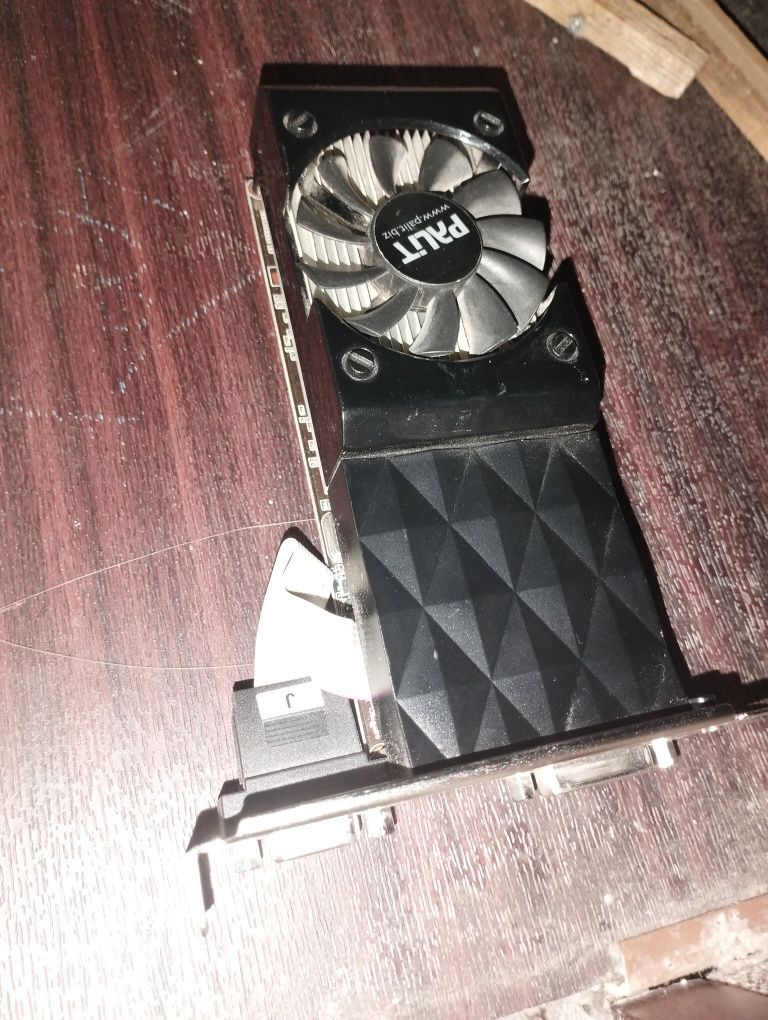Продается видеокарта Gt 630
