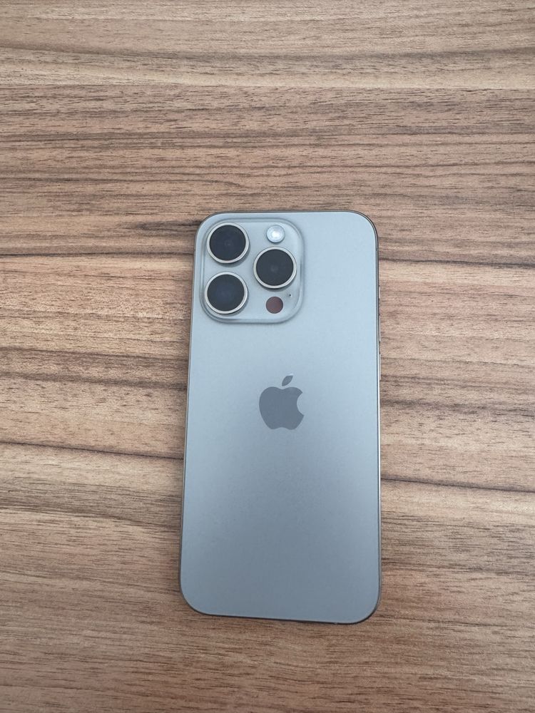 iPhone 15 pro сотилади холати яхши