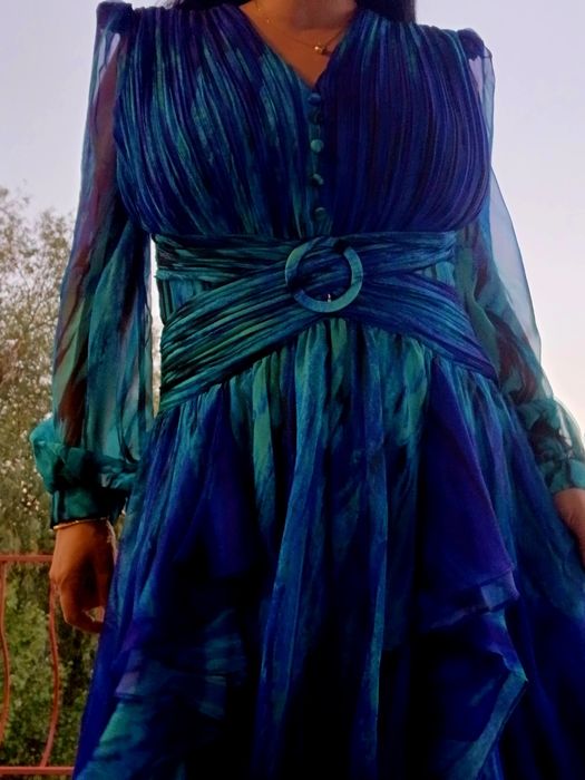 Pentru evenimente- Rochie din voal, vaporoasa