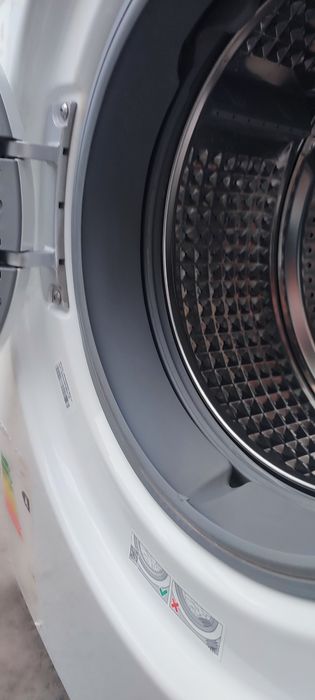 Стиральная машина Samsung Eco Bubble 6 кг - Отличное Состояние