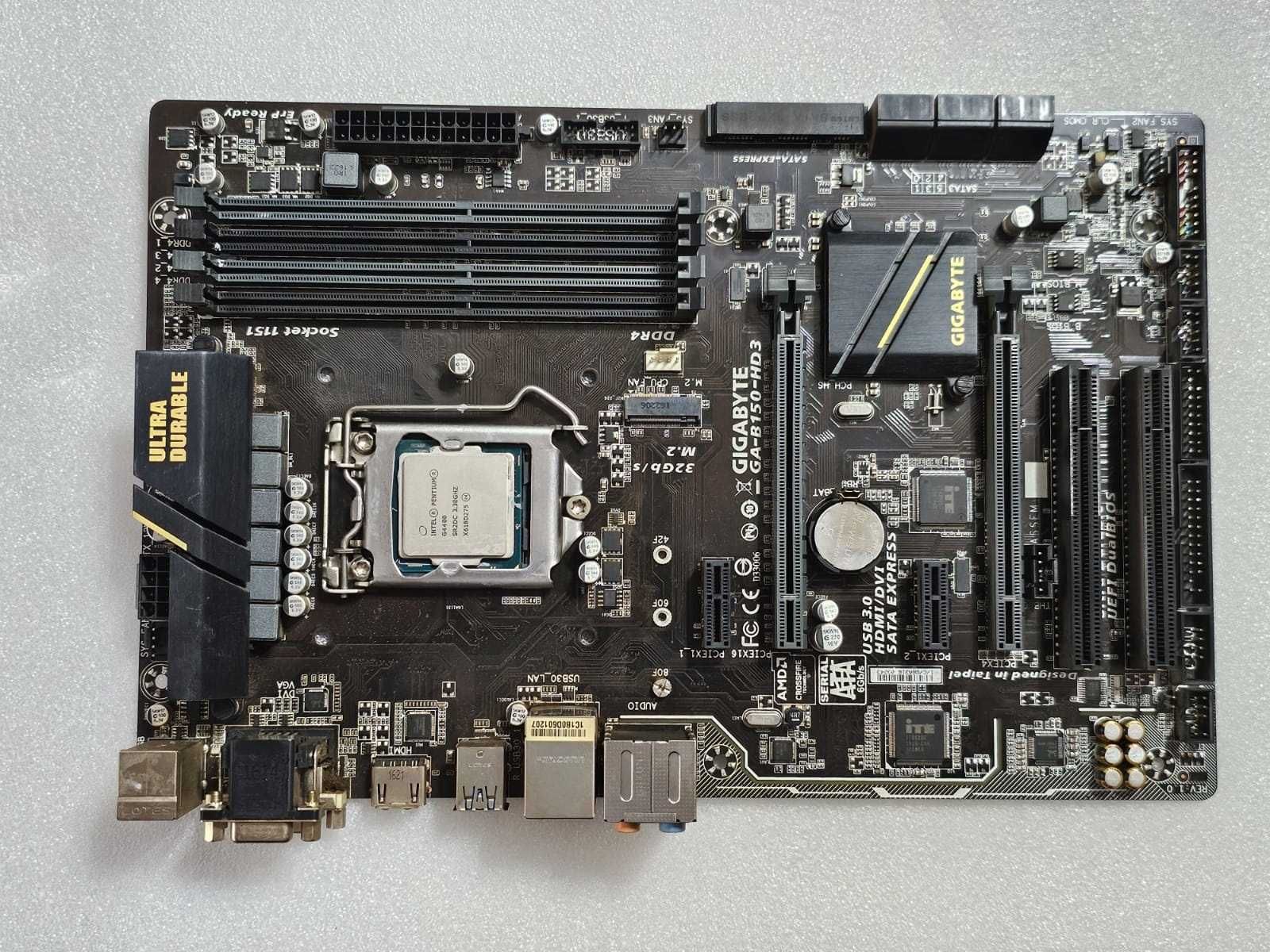 Placa de baza GIGABYTE GA-B150-HD3, Socket 1151 + Procesor G4400