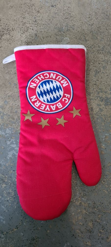 Manusa bucatarie Bayern Munchen