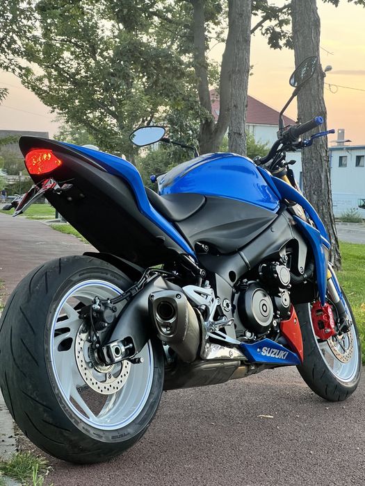 Suzuki gsxs 1000 abs