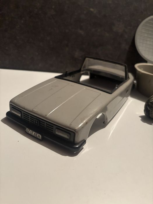 Стари детски играчки за части