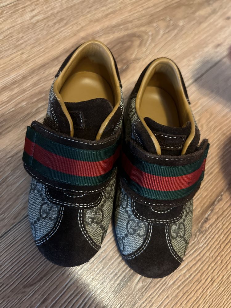 Gucci adidasi 23