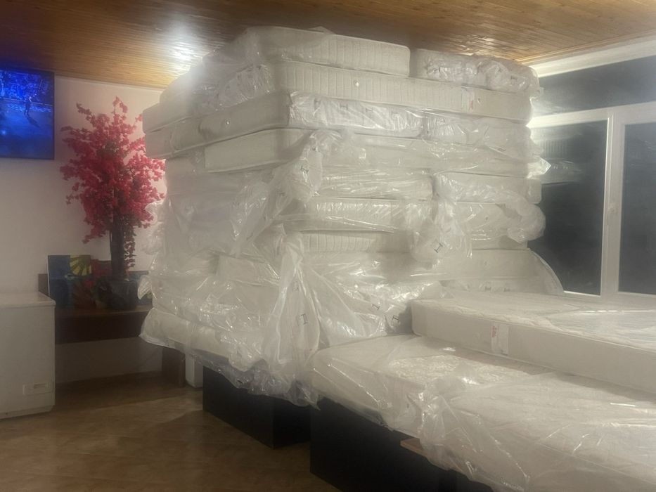 Двулицеви матраци