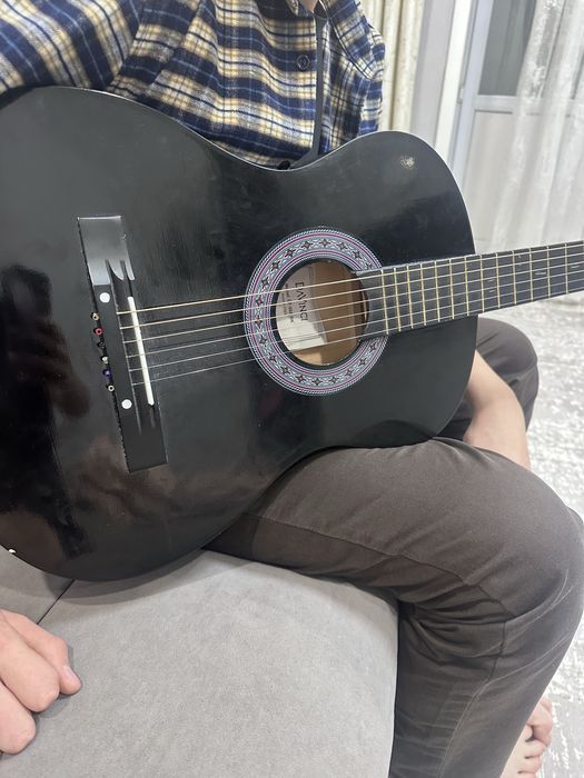 Продам гитару Davinci df-50 abk