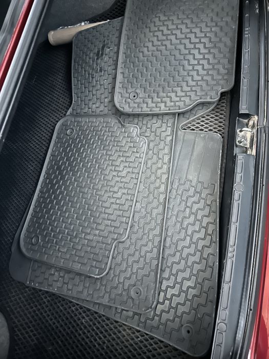 Оригинальные полики на БМВ Е34 BMW E34