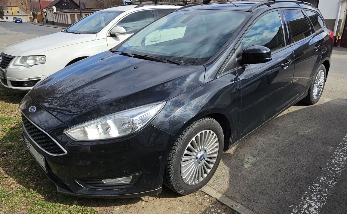 Ford Focus 2015, 110CP, Euro 6, sau schimb cu Ford S Max plus dif