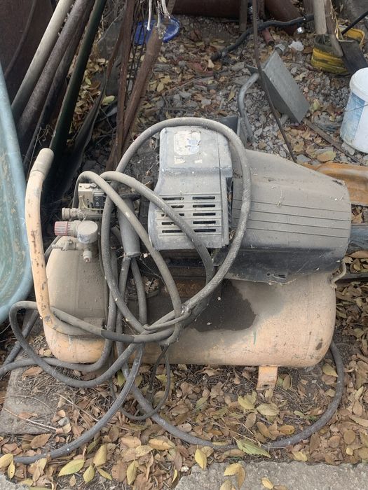 Продам компрессор