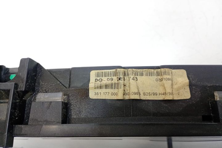 Ceasuri bord DQ09228743 Opel Astra G