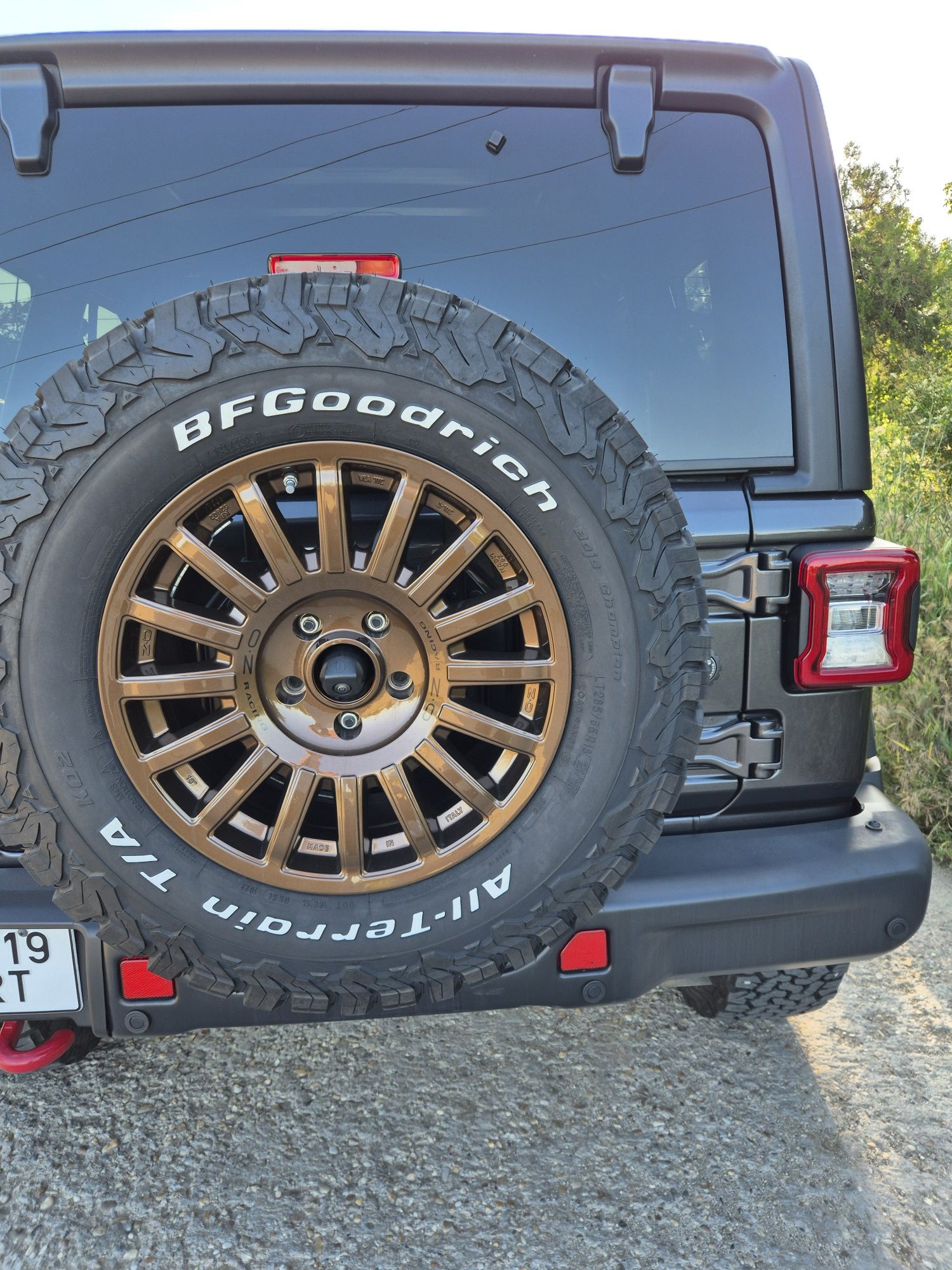 Anvelope BfGoodrich 285/65 R18 si jante OZ Rally Raid 18"