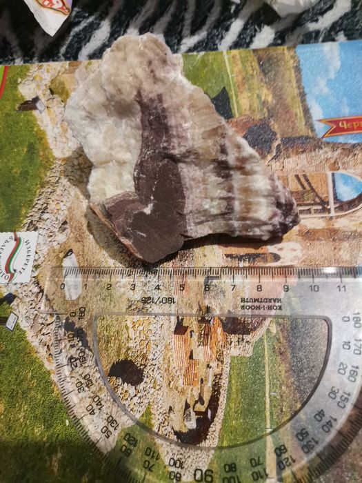 Продавам естествени минерали от България 1