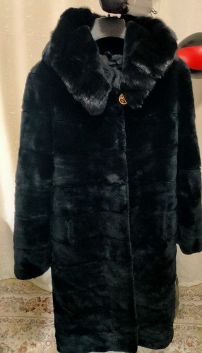 Продаётся шуба мутон