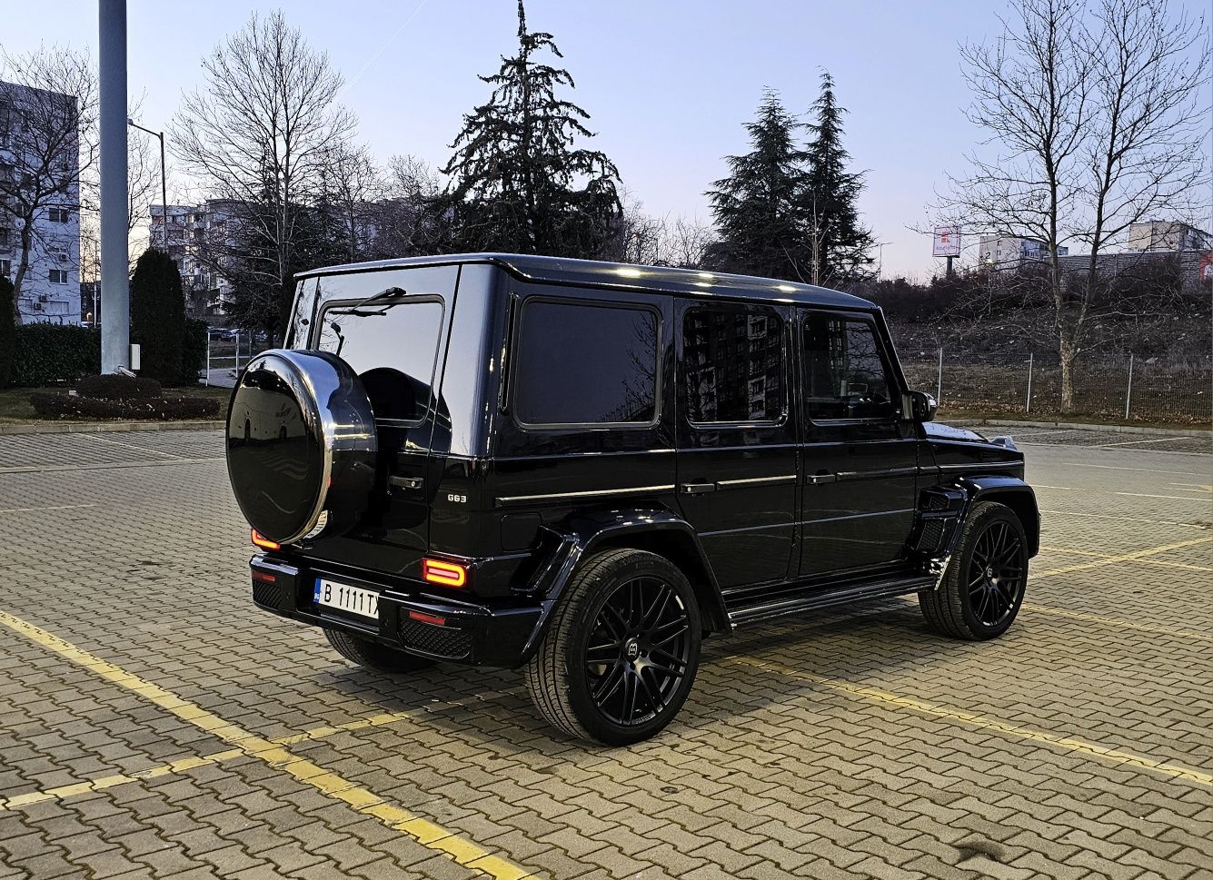 Mercedes G Class Brabus Paket 2023г. под наем за специални поводи!!!