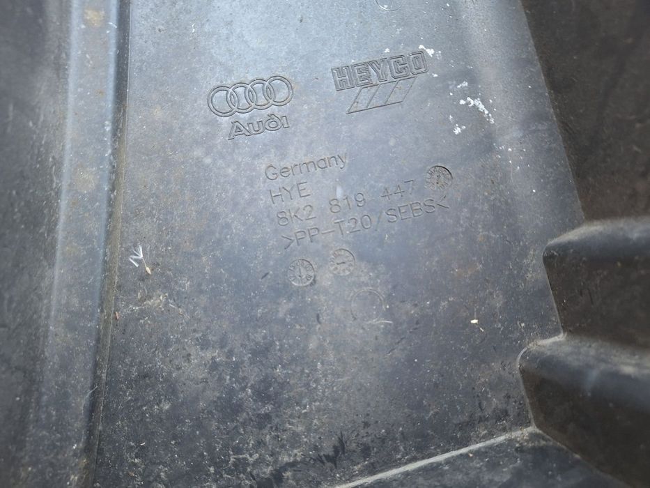 Ornament stergatoare AUDI A4 IV Avant 8K5, B8 2007 - 2015 8K2819447