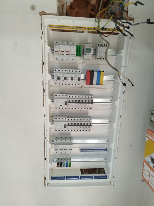 Electrician autorizat