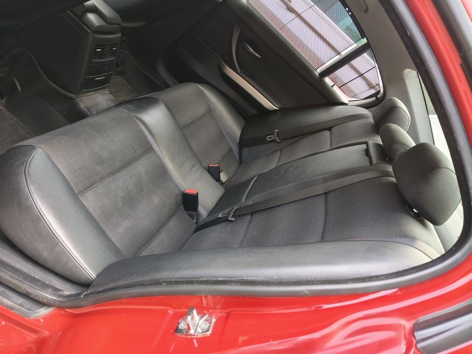 Vând BMW seria 3 E90 Automat