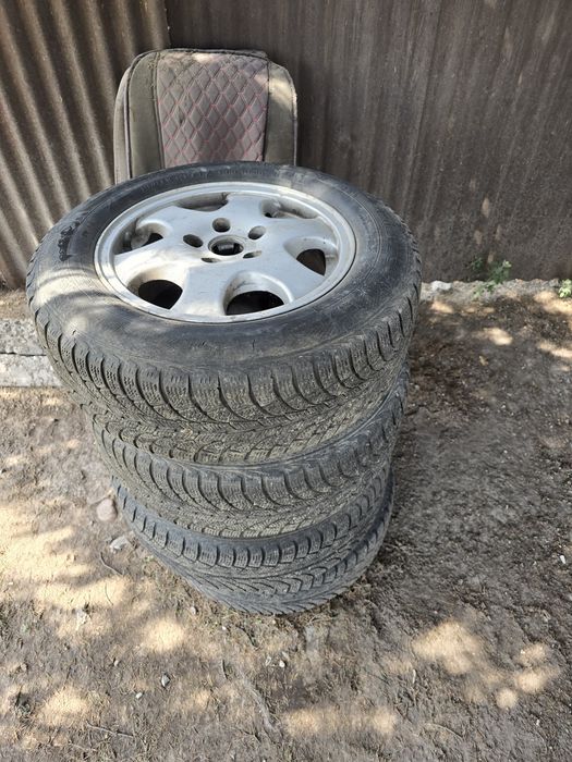 Продам диски с резиной ауди